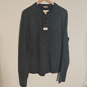 Abetcrombie & Finch Waffle Knit Henley Men's Gray Shirt. XXL